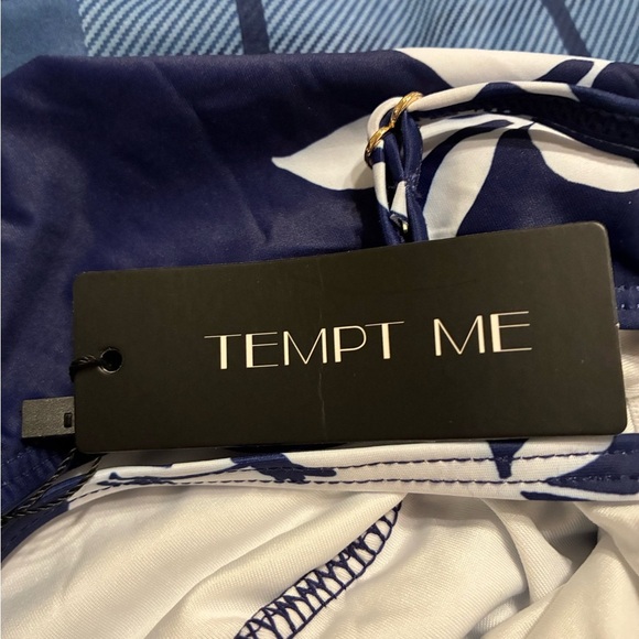 NWT Navy Blue and White Floral One Piece Swimsuit Dress XXL Tummy Control - Picture 2 of 10